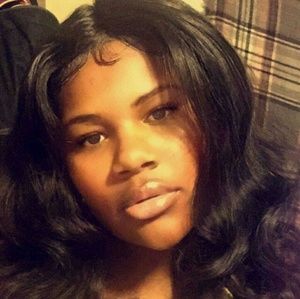 Meet your Posher, Kaylin